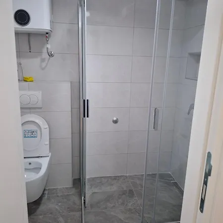 Veni Apartment